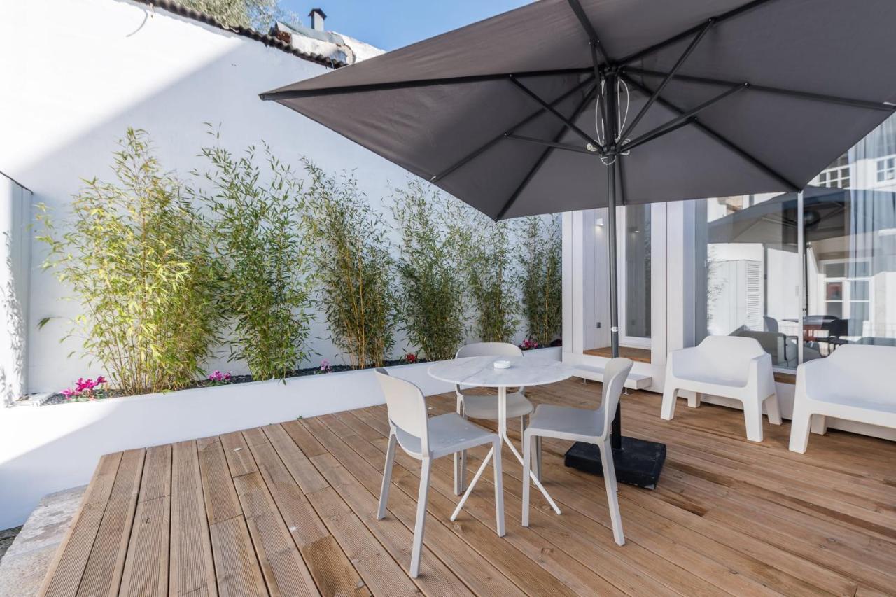 Backyard Palace Terrace Порто Екстериор снимка